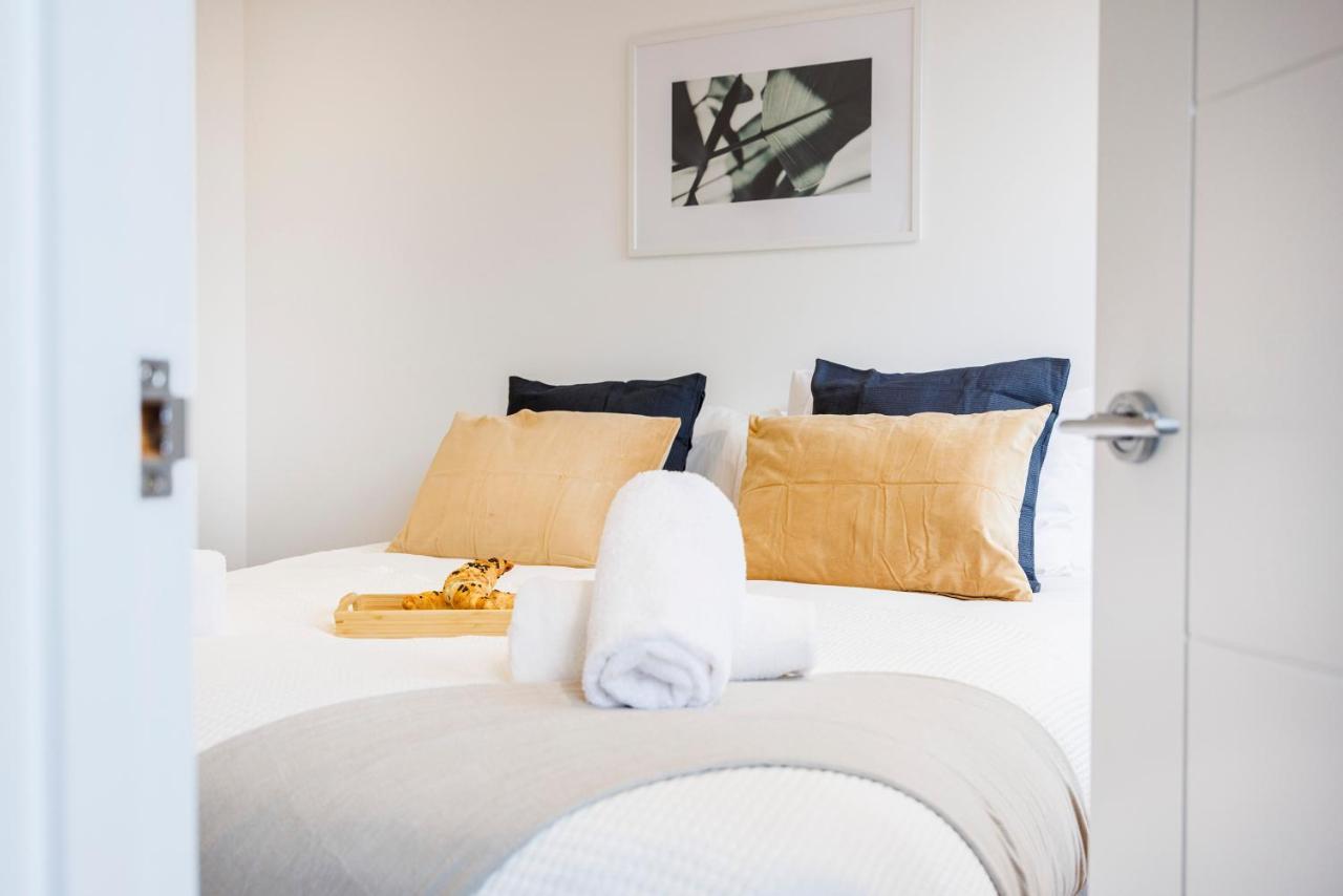 Cresta House - Modern Apartments Λούτον Εξωτερικό φωτογραφία