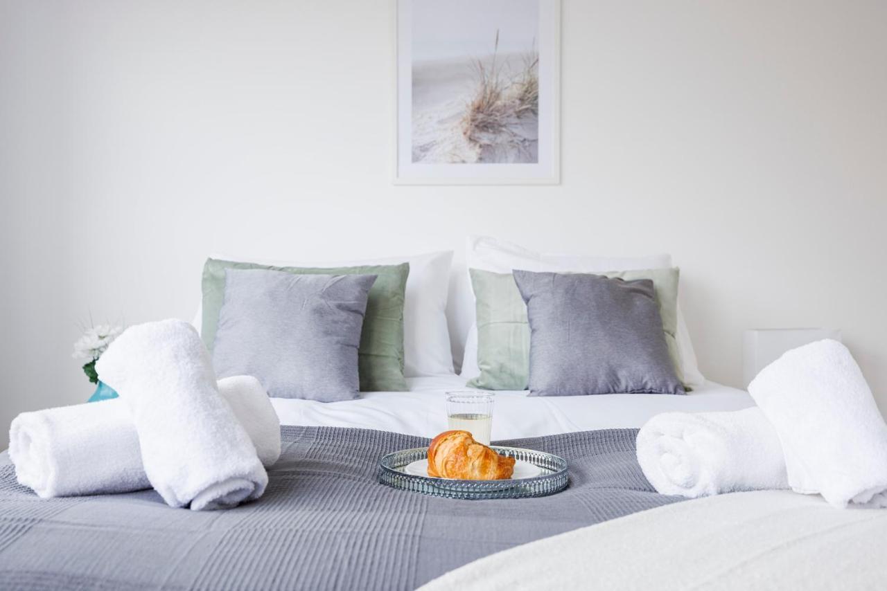 Cresta House - Modern Apartments Λούτον Εξωτερικό φωτογραφία