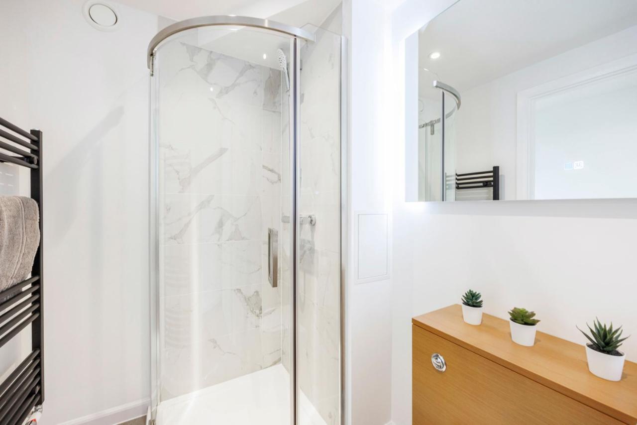 Cresta House - Modern Apartments Λούτον Εξωτερικό φωτογραφία